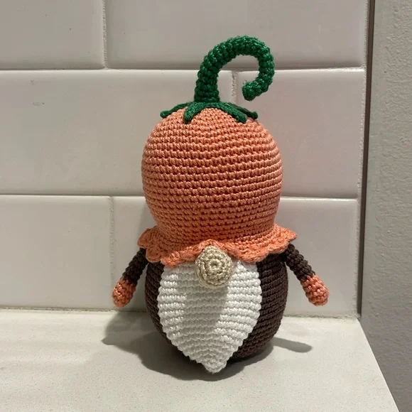 Handcrafted Campanula Bell Flower Gnome Spring Summer Decor Amigurui Crochet - Picture 1 of 9